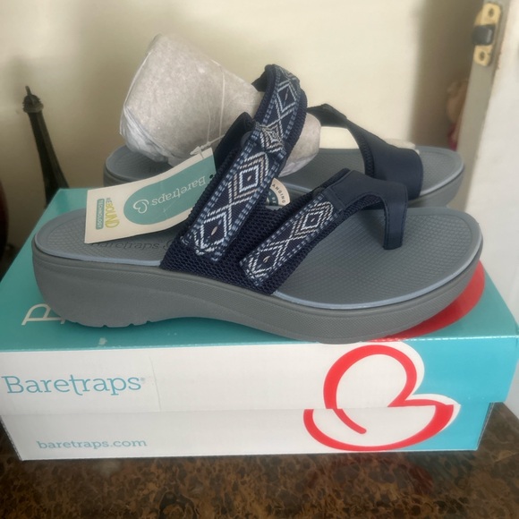 baretraps gracee sandals